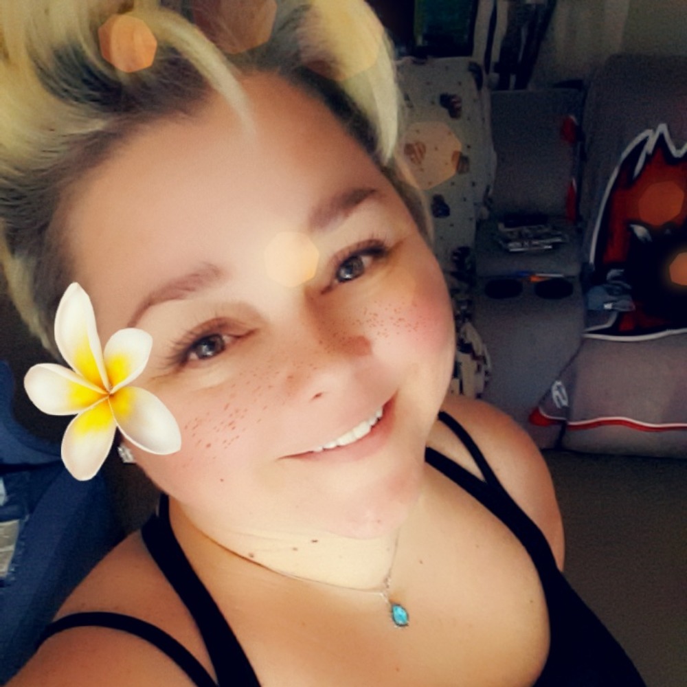 Meet your Posher, Jessica and eugene